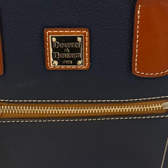 Dooney & Bourke Est. 1975 Navy & Tan Leather Bag - Picture 3 of 9